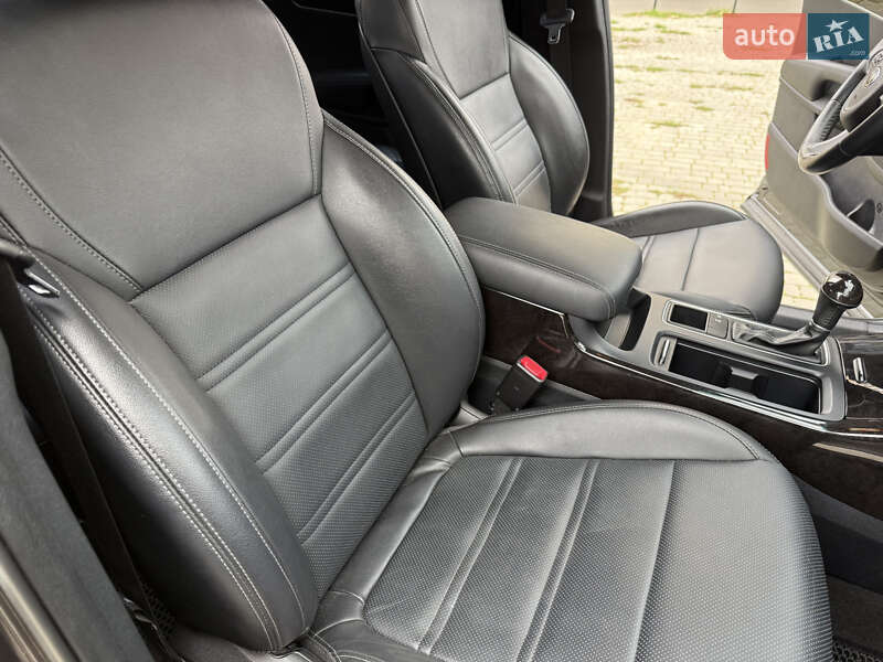 Внедорожник / Кроссовер Kia Sorento 2017 в Одессе фото 24 Внедорожник / Кроссовер Kia Sorento 2017 в Одессе