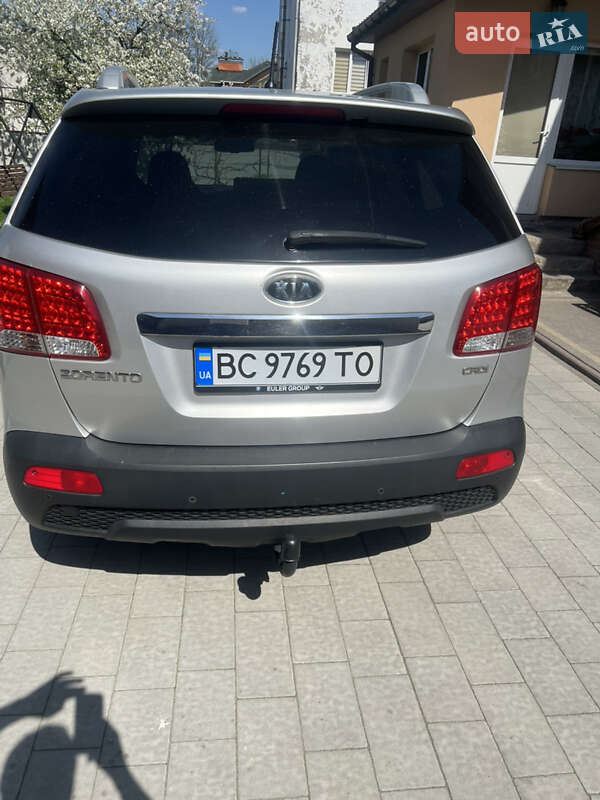 Внедорожник / Кроссовер Kia Sorento 2010 в Радехове