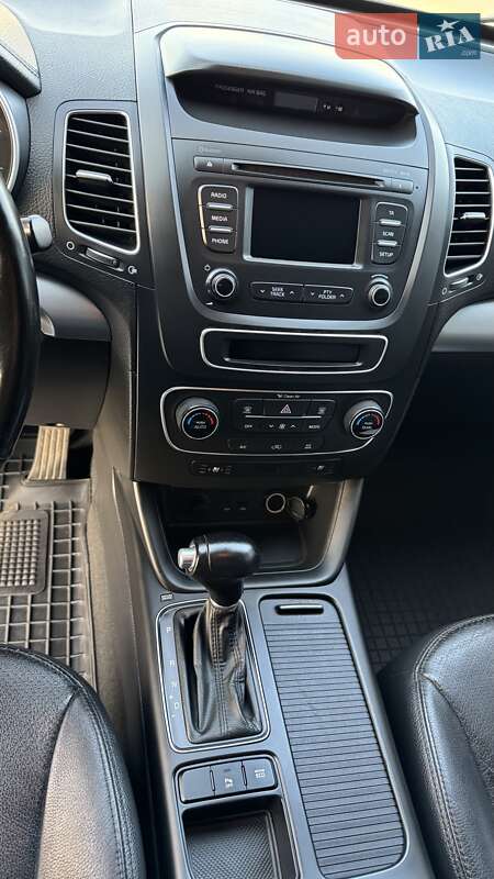 Позашляховик / Кросовер Kia Sorento 2013 в Тернополі фото 18 Позашляховик / Кросовер Kia Sorento 2013 в Тернополі