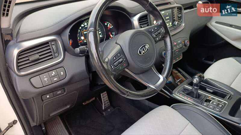 Внедорожник / Кроссовер Kia Sorento 2016 в Стрые фото 47 Внедорожник / Кроссовер Kia Sorento 2016 в Стрые