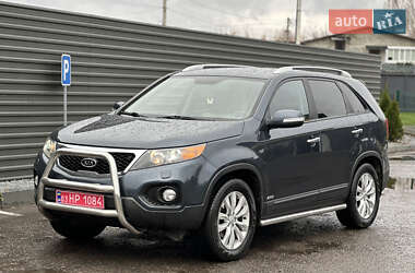 Внедорожник / Кроссовер Kia Sorento 2010 в Радивилове