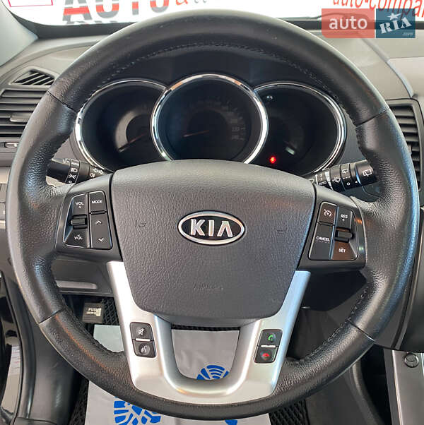 Внедорожник / Кроссовер Kia Sorento 2012 в Львове фото 13 Внедорожник / Кроссовер Kia Sorento 2012 в Львове