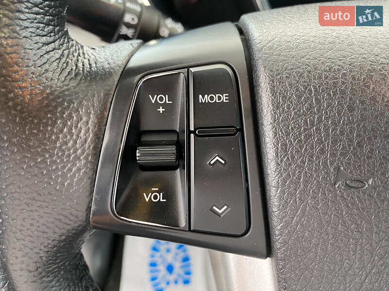 Внедорожник / Кроссовер Kia Sorento 2012 в Львове фото 14 Внедорожник / Кроссовер Kia Sorento 2012 в Львове