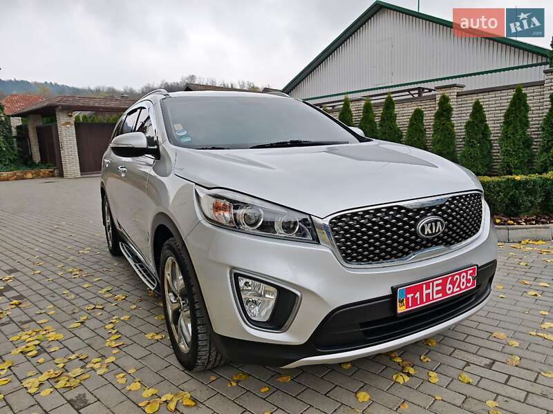 Внедорожник / Кроссовер Kia Sorento 2015 в Могилев-Подольске