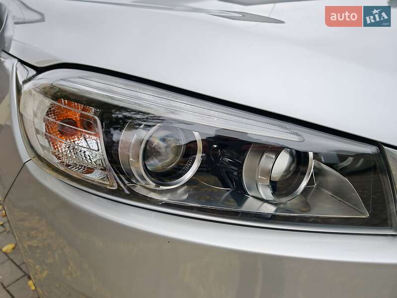 Внедорожник / Кроссовер Kia Sorento 2015 в Могилев-Подольске