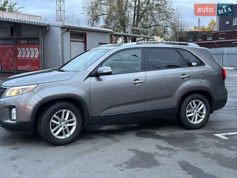 Внедорожник / Кроссовер Kia Sorento 2014 в Киеве