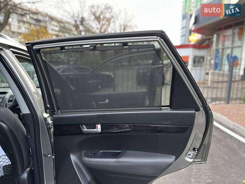 Внедорожник / Кроссовер Kia Sorento 2014 в Киеве