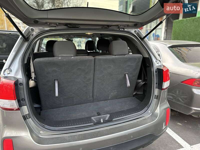Внедорожник / Кроссовер Kia Sorento 2014 в Киеве