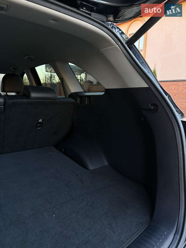 Позашляховик / Кросовер Kia Sorento 2017 в Івано-Франківську