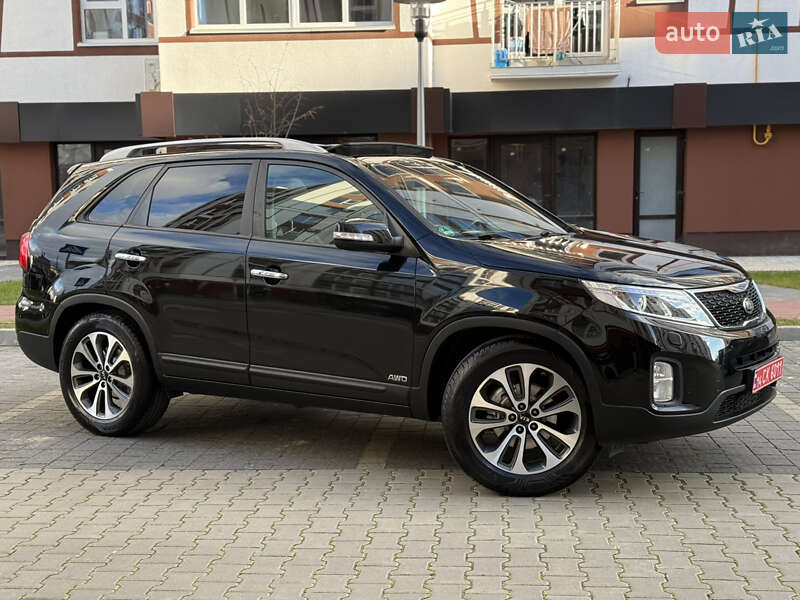 Внедорожник / Кроссовер Kia Sorento 2012 в Ивано-Франковске