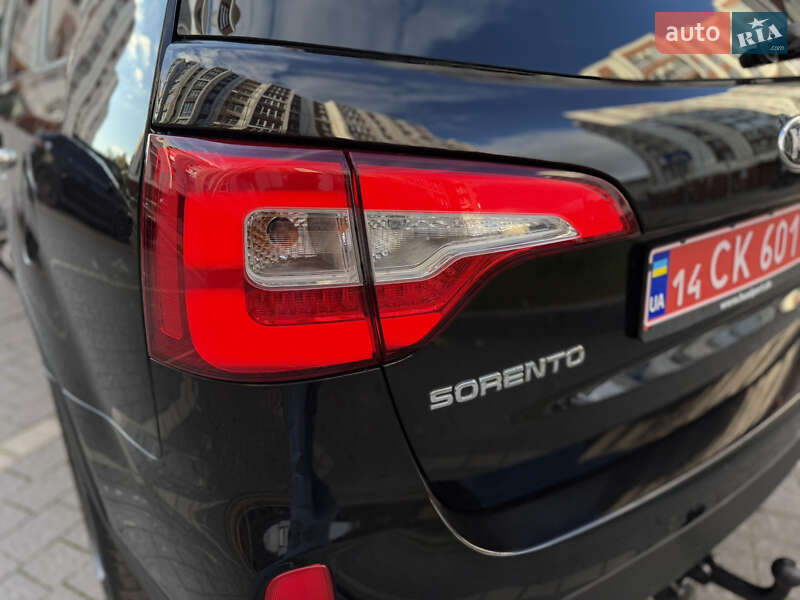 Внедорожник / Кроссовер Kia Sorento 2012 в Ивано-Франковске