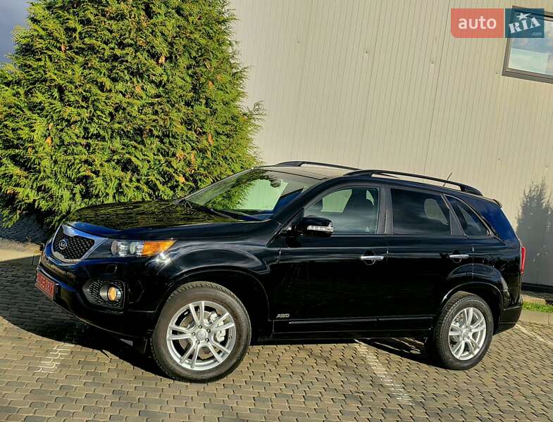 Внедорожник / Кроссовер Kia Sorento 2013 в Ивано-Франковске