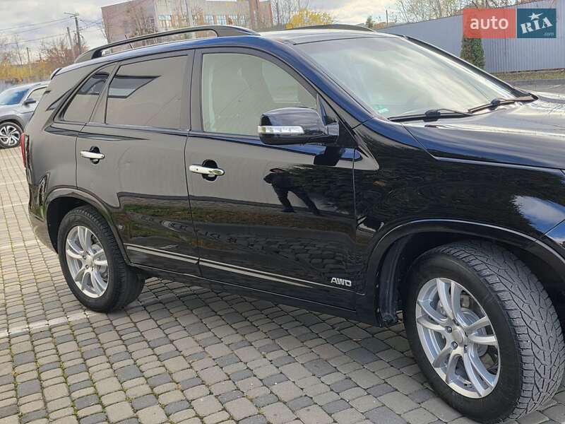 Внедорожник / Кроссовер Kia Sorento 2013 в Ивано-Франковске