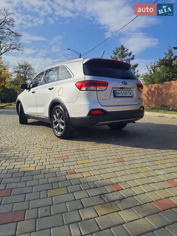 Позашляховик / Кросовер Kia Sorento 2015 в Ізмаїлі