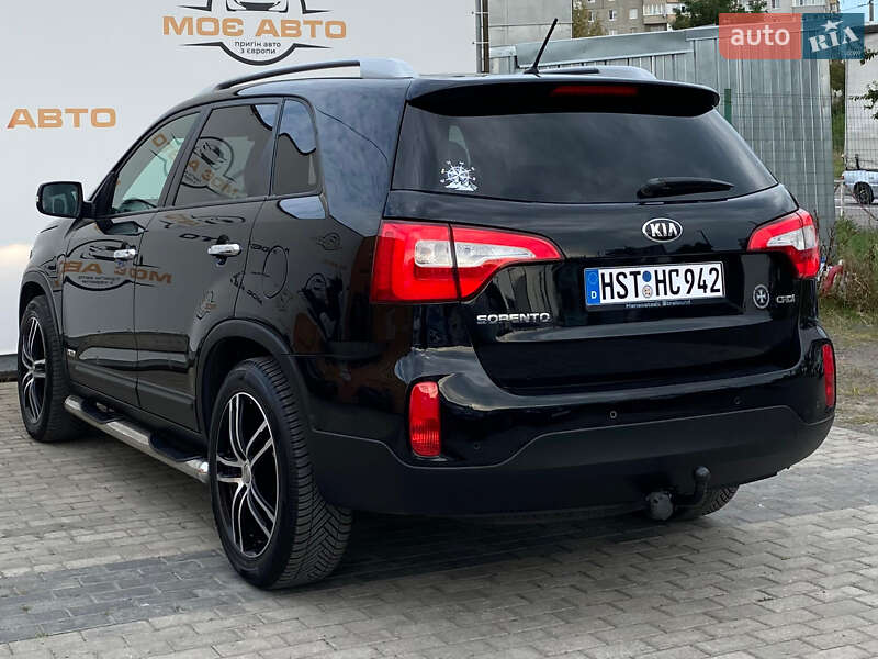 Позашляховик / Кросовер Kia Sorento 2013 в Рівному