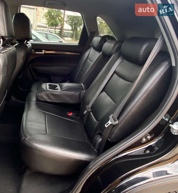 Позашляховик / Кросовер Kia Sorento 2013 в Рівному