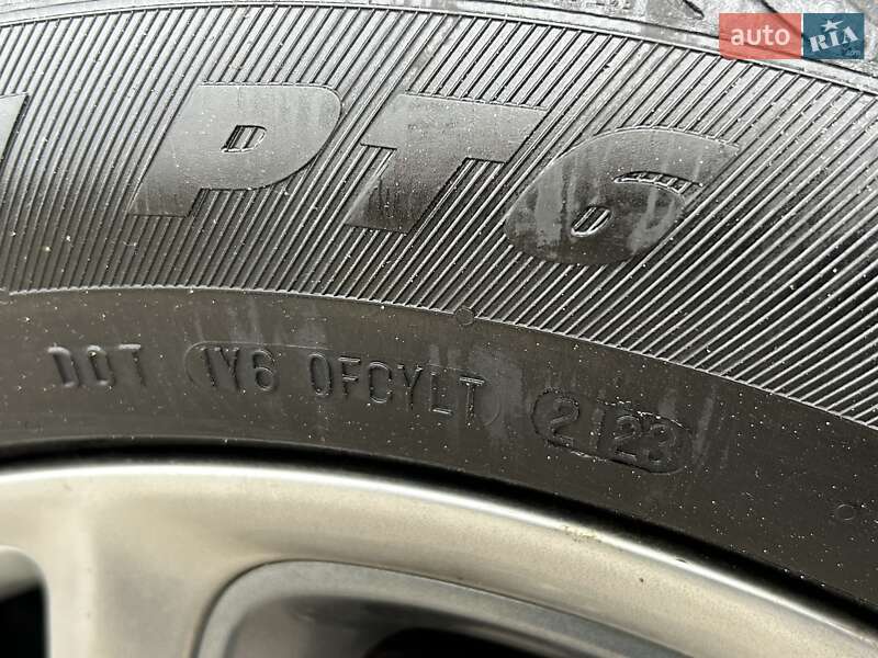 Внедорожник / Кроссовер Kia Sorento 2015 в Одессе