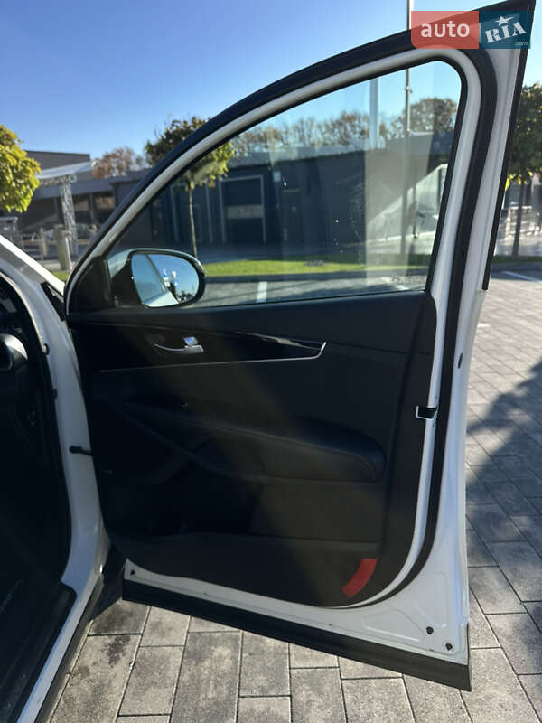 Внедорожник / Кроссовер Kia Sorento 2016 в Луцке фото 16 Внедорожник / Кроссовер Kia Sorento 2016 в Луцке