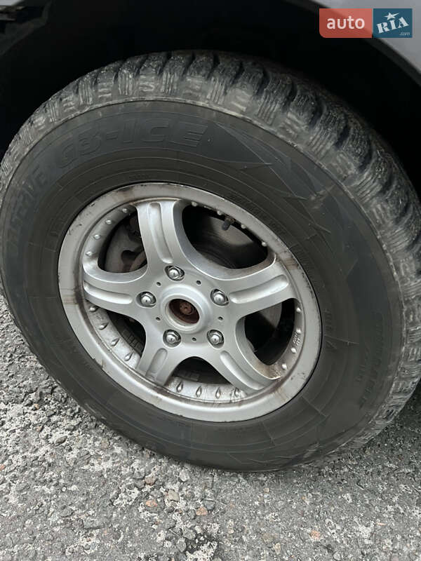 Позашляховик / Кросовер Kia Sorento 2004 в Києві фото 22 Позашляховик / Кросовер Kia Sorento 2004 в Києві