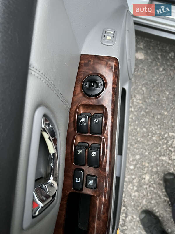 Позашляховик / Кросовер Kia Sorento 2004 в Києві фото 37 Позашляховик / Кросовер Kia Sorento 2004 в Києві