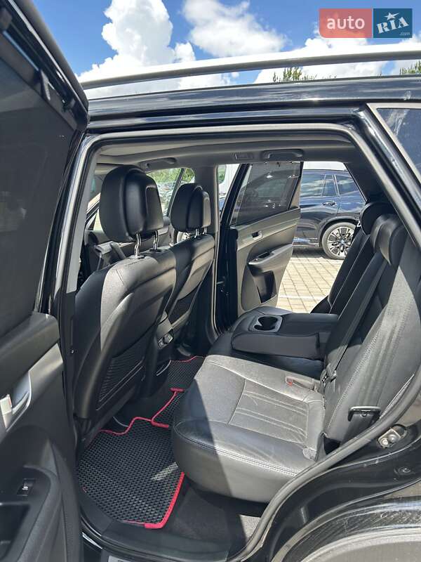 Позашляховик / Кросовер Kia Sorento 2014 в Луцьку
