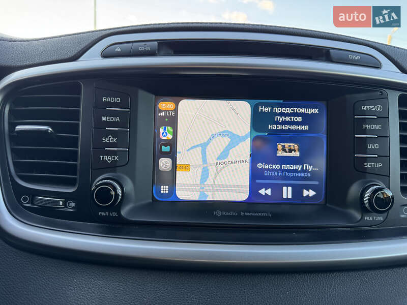 Позашляховик / Кросовер Kia Sorento 2016 в Дніпрі