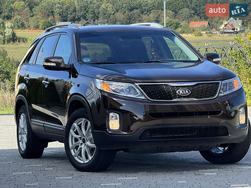 Внедорожник / Кроссовер Kia Sorento 2013 в Дрогобыче фото 43 Внедорожник / Кроссовер Kia Sorento 2013 в Дрогобыче