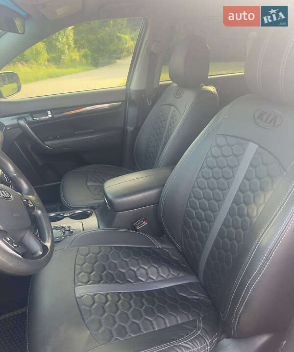 Внедорожник / Кроссовер Kia Sorento 2011 в Львове фото 12 Внедорожник / Кроссовер Kia Sorento 2011 в Львове
