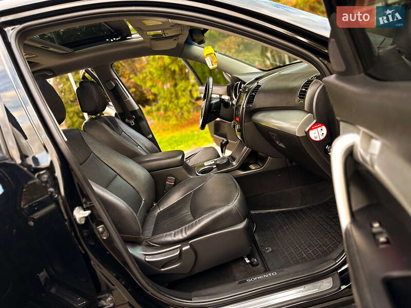 Позашляховик / Кросовер Kia Sorento 2011 в Хмельницькому
