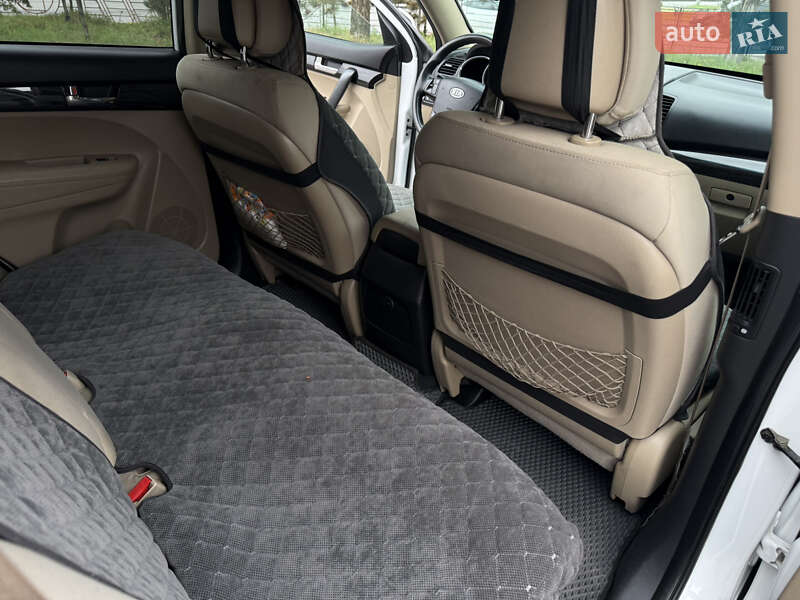 Внедорожник / Кроссовер Kia Sorento 2010 в Одессе фото 28 Внедорожник / Кроссовер Kia Sorento 2010 в Одессе
