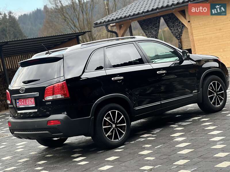 Позашляховик / Кросовер Kia Sorento 2012 в Ужгороді