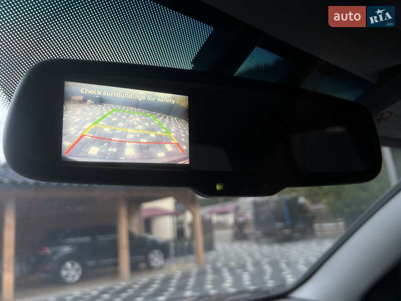 Позашляховик / Кросовер Kia Sorento 2012 в Ужгороді