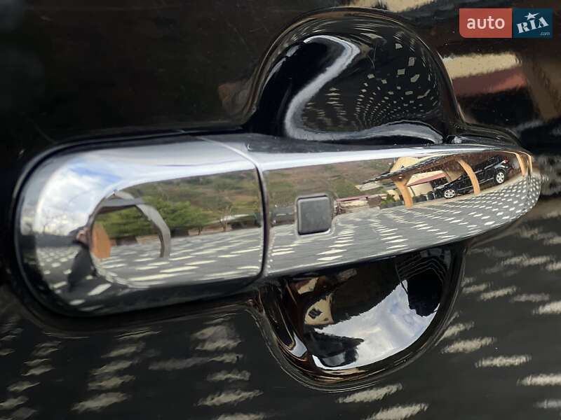 Позашляховик / Кросовер Kia Sorento 2012 в Ужгороді