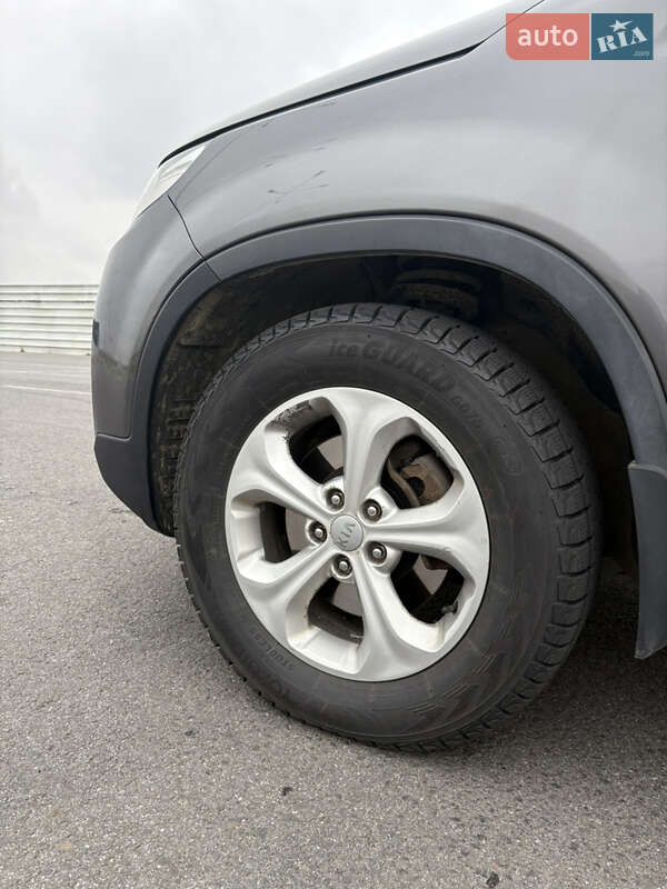 Позашляховик / Кросовер Kia Sorento 2013 в Львові фото 23 Позашляховик / Кросовер Kia Sorento 2013 в Львові