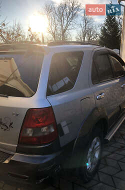 Внедорожник / Кроссовер Kia Sorento 2005 в Черновцах