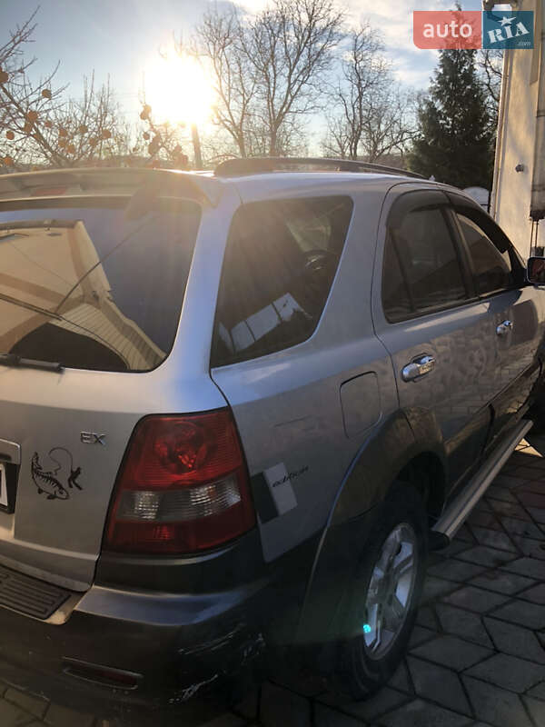 Внедорожник / Кроссовер Kia Sorento 2005 в Черновцах фото Внедорожник / Кроссовер Kia Sorento 2005 в Черновцах