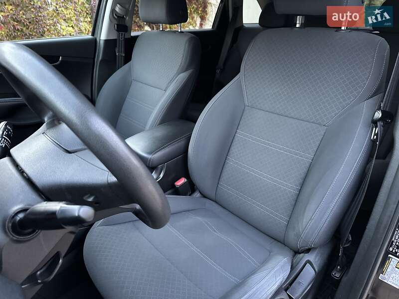 Позашляховик / Кросовер Kia Sorento 2017 в Одесі фото 27 Позашляховик / Кросовер Kia Sorento 2017 в Одесі
