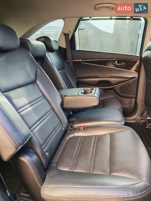 Позашляховик / Кросовер Kia Sorento 2016 в Могилів-Подільському фото 43 Позашляховик / Кросовер Kia Sorento 2016 в Могилів-Подільському