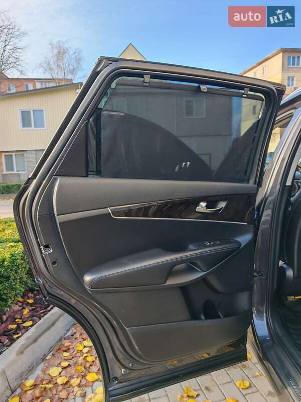 Позашляховик / Кросовер Kia Sorento 2016 в Могилів-Подільському фото 45 Позашляховик / Кросовер Kia Sorento 2016 в Могилів-Подільському