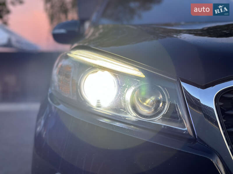 Внедорожник / Кроссовер Kia Sorento 2015 в Владимире фото 9 Внедорожник / Кроссовер Kia Sorento 2015 в Владимире