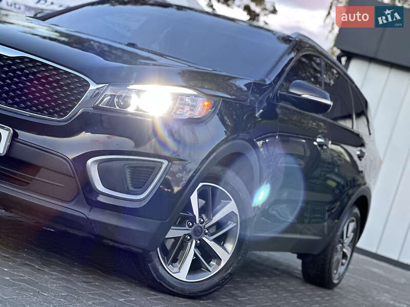 Внедорожник / Кроссовер Kia Sorento 2015 в Владимире фото 43 Внедорожник / Кроссовер Kia Sorento 2015 в Владимире