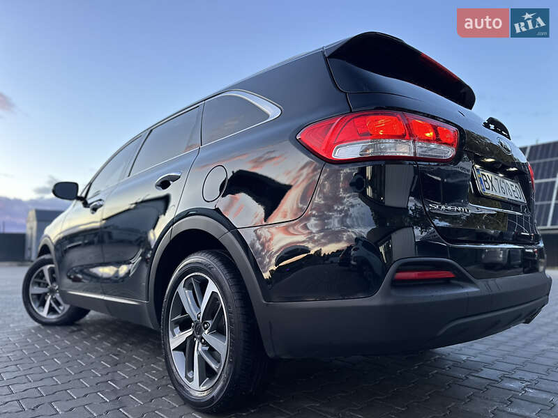Внедорожник / Кроссовер Kia Sorento 2015 в Владимире фото 45 Внедорожник / Кроссовер Kia Sorento 2015 в Владимире