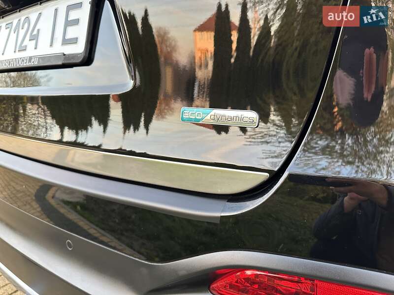 Внедорожник / Кроссовер Kia Sorento 2015 в Хмельницком