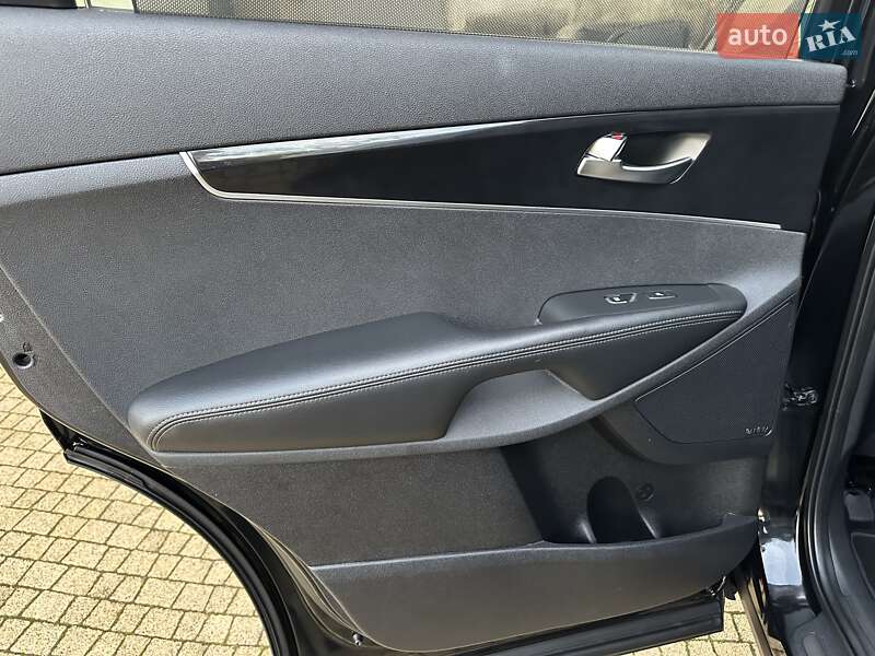 Внедорожник / Кроссовер Kia Sorento 2015 в Хмельницком