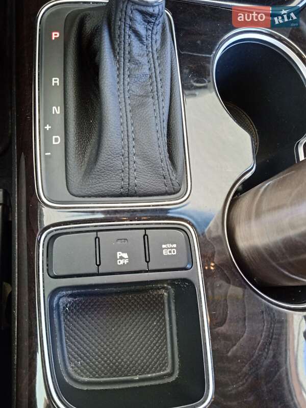 Позашляховик / Кросовер Kia Sorento 2013 в Львові фото 19 Позашляховик / Кросовер Kia Sorento 2013 в Львові