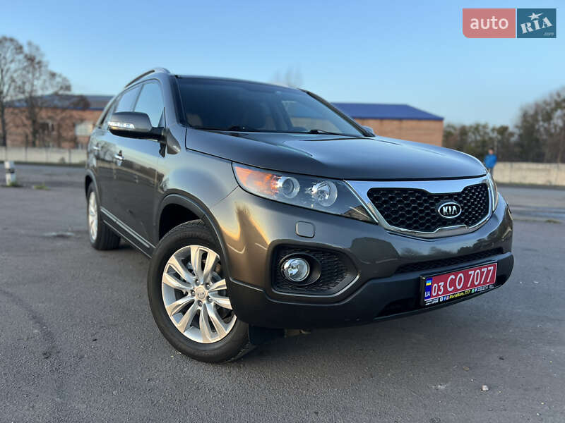 Позашляховик / Кросовер Kia Sorento 2012 в Луцьку