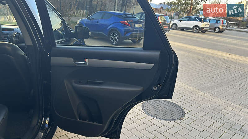 Внедорожник / Кроссовер Kia Sorento 2013 в Калуше