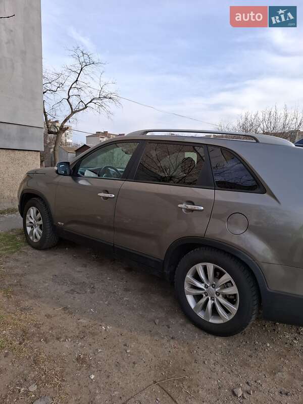 Внедорожник / Кроссовер Kia Sorento 2010 в Гайсине
