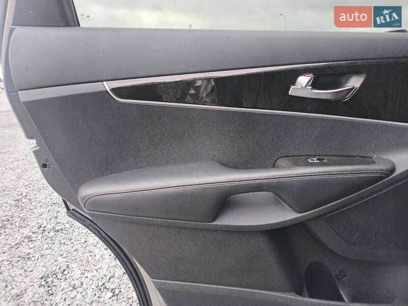 Внедорожник / Кроссовер Kia Sorento 2015 в Львове фото 20 Внедорожник / Кроссовер Kia Sorento 2015 в Львове