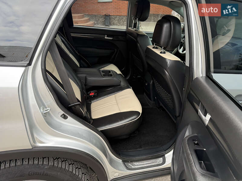 Позашляховик / Кросовер Kia Sorento 2010 в Кременці фото 15 Позашляховик / Кросовер Kia Sorento 2010 в Кременці